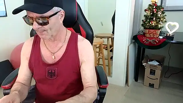 Snapshot of hotdadbod chatting on December 11, 9:22 pm hotdadbod online show from December 11, 9:22 pm