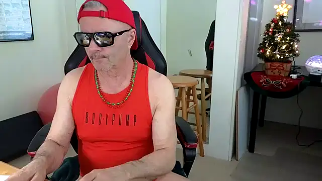 Snapshot of hotdadbod chatting on December 17, 9:16 pm hotdadbod online show from December 17, 9:16 pm