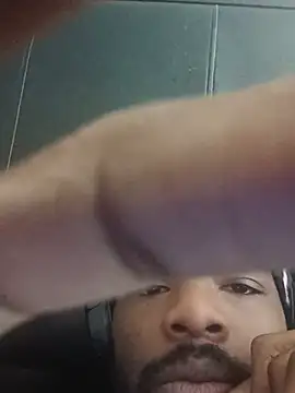 Keepemwett online show from July 8, 3:49 pm
