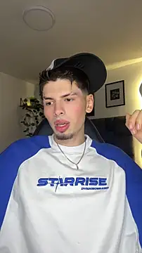 JarbinParker online show from June 3, 4:25 am