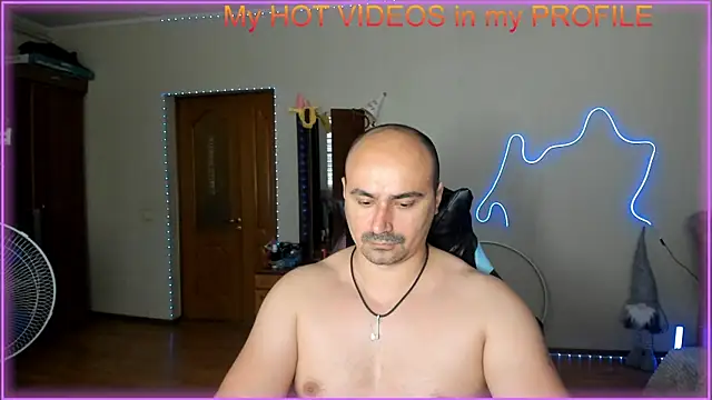 -SexyDaddy- online show from May 31, 9:32 am