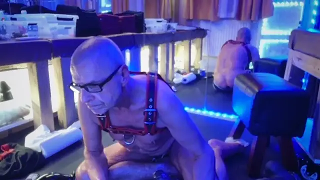 ffistingexpert online show from June 7, 1:34 am