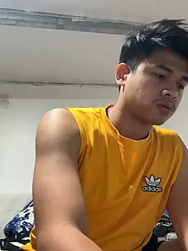 ChocoYummyHotdog online show from June 5, 11:49 am