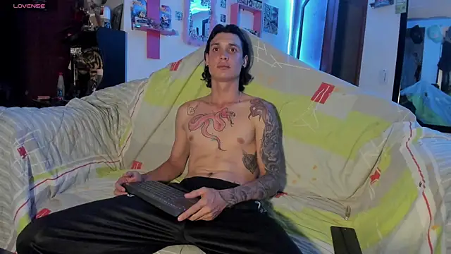 LokyHartt online show from July 24, 3:47 am