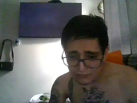 9EddieBoi4 online show from June 26, 1:20 am