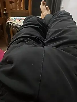 hugedick177777 online show from July 10, 6:32 pm