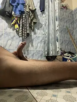 mohamedd1313 online show from July 26, 4:04 pm
