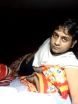 rarindam17 online show from December 15, 7:44 pm