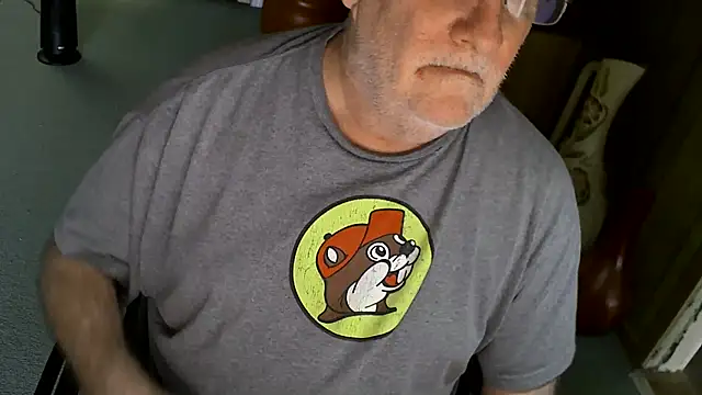 wadsquad online show from January 1, 3:46 pm