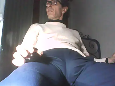 Moro ra online show from April 19, 6:10 pm