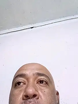 GeorgeVergaGrues online show from September 19, 6:58 am
