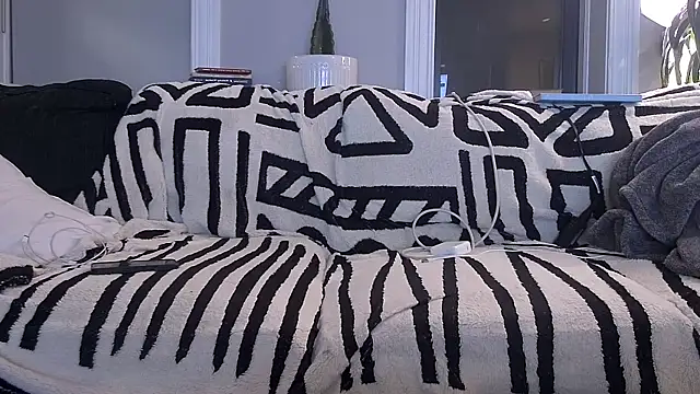 bestofdoseswirls online show from February 21, 2:34 am