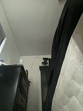 Slumlords online show from April 23, 7:27 pm