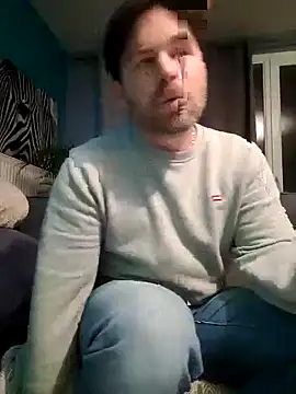 tom sauwer online show from December 15, 11:13 pm