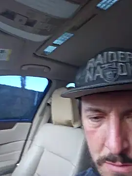 UncutHammer69 online show from February 4, 12:49 am