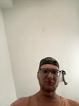 Sven132 online show from June 8, 3:57 pm