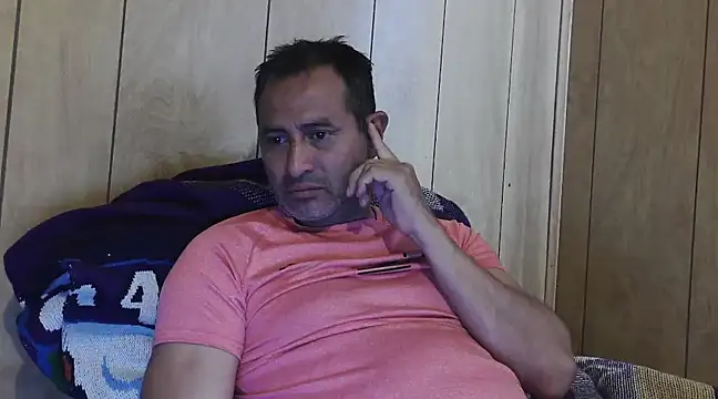 Snapshot of dantehot2020 chatting on December 21, 8:00 pm dantehot2020 online show from December 21, 8:00 pm