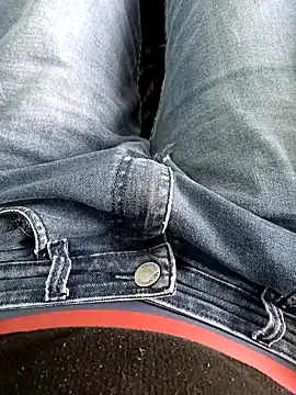 Babyucum4me online show from February 9, 8:00 am