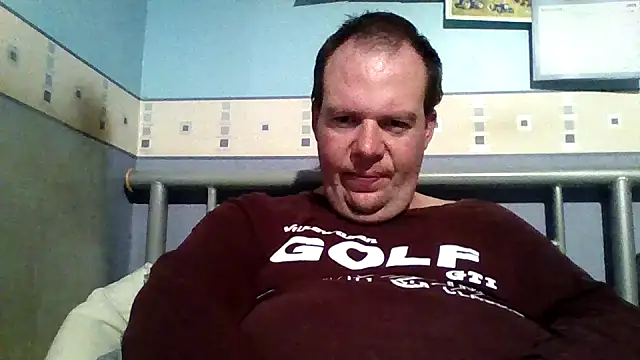 thickdick12331 online show from November 22, 6:18 pm