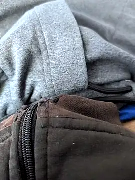 blazeyoung619 online show from March 20, 10:18 pm