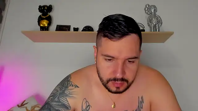 camilo restrepo21 online show from September 30, 12:39 am