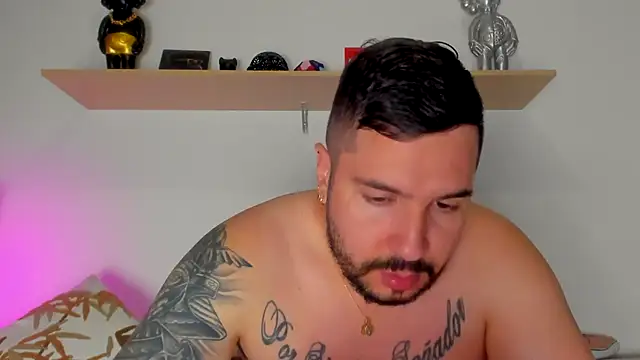 camilo restrepo21 online show from September 17, 11:39 pm