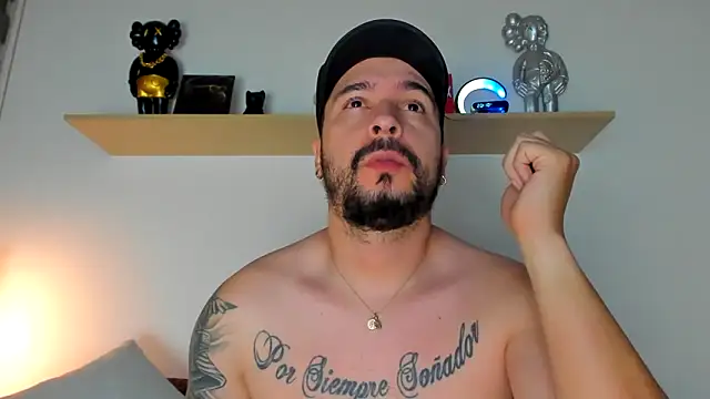 camilo restrepo21 online show from January 25, 1:10 am