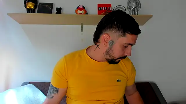 camilo restrepo21 online show from January 14, 6:38 pm