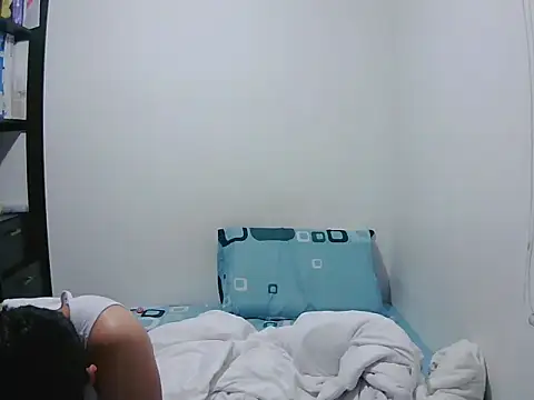 Eduardzmm online show from March 9, 10:48 pm