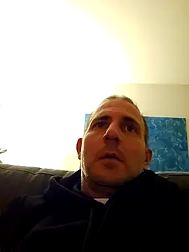 verylargecock online show from November 23, 7:47 pm