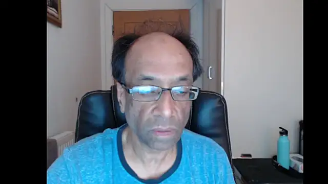 rauncher1 online show from April 25, 10:07 am