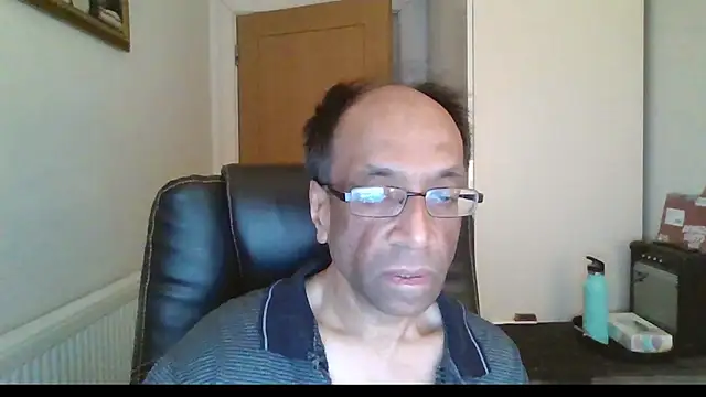 rauncher1 online show from February 15, 10:57 am