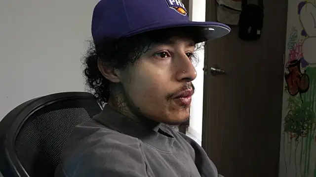 trieone online show from March 25, 2:32 pm