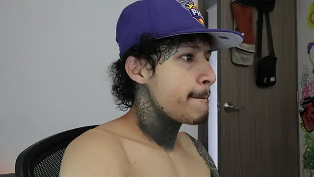 trieone online show from February 16, 2:15 pm