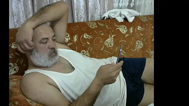 Snapshot of husoizmir chatting on January 21, 2:55 pm husoizmir online show from January 21, 2:55 pm