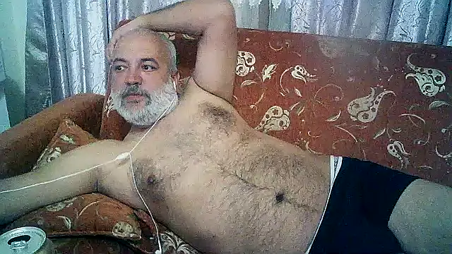 Snapshot of husoizmir chatting on March 19, 9:27 pm husoizmir online show from March 19, 9:27 pm