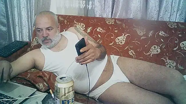 Snapshot of husoizmir chatting on March 11, 7:36 pm husoizmir online show from March 11, 7:36 pm