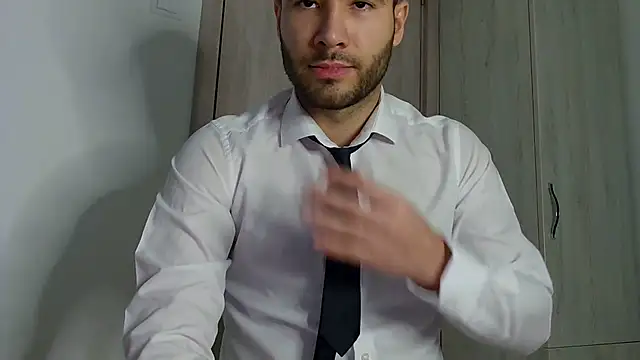 Justynn1 online show from January 28, 4:08 am