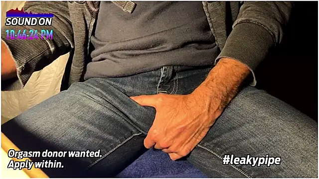 iva handfull online show from March 5, 3:47 am