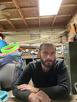 Snapshot of Sitonmyface2020@xh chatting on March 3, 12:12 am Sitonmyface2020xh online show from March 3, 12:12 am
