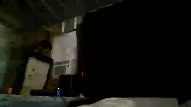 Snapshot of Sitonmyface2020@xh chatting on September 30, 3:23 am Sitonmyface2020xh online show from September 30, 3:23 am