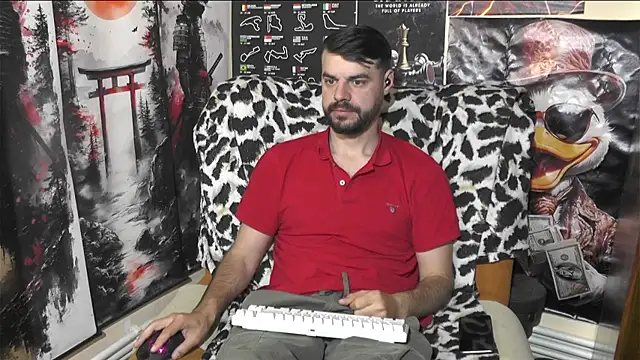 00george online show from April 22, 10:42 am