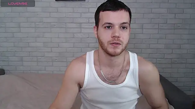 Alexxx horny online show from January 17, 9:34 am