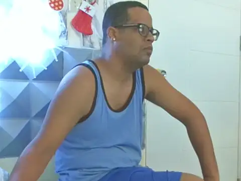 thesugar32 online show from November 22, 1:22 pm