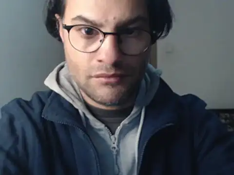 wildpussycat23 online show from February 6, 9:33 pm