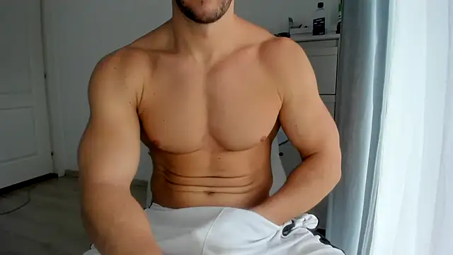 woolfiie online show from December 6, 10:16 am