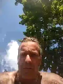 trucker1979 online show from July 19, 2:45 pm