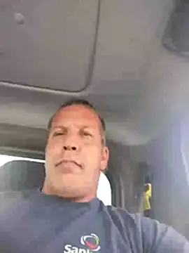 trucker1979 online show from July 17, 12:45 pm