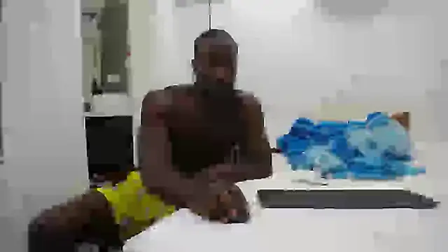 BlackNike online show from December 19, 9:18 am