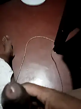 Snapshot of Nirmaana76 chatting on October 29, 3:26 pm Nirmaana76 online show from October 29, 3:26 pm